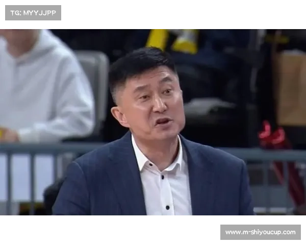 杜锋试验五上五下轮换,解决球员出场时间