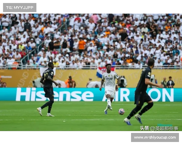 比赛尾声制胜球,罗马门将扑救不及懊悔不已